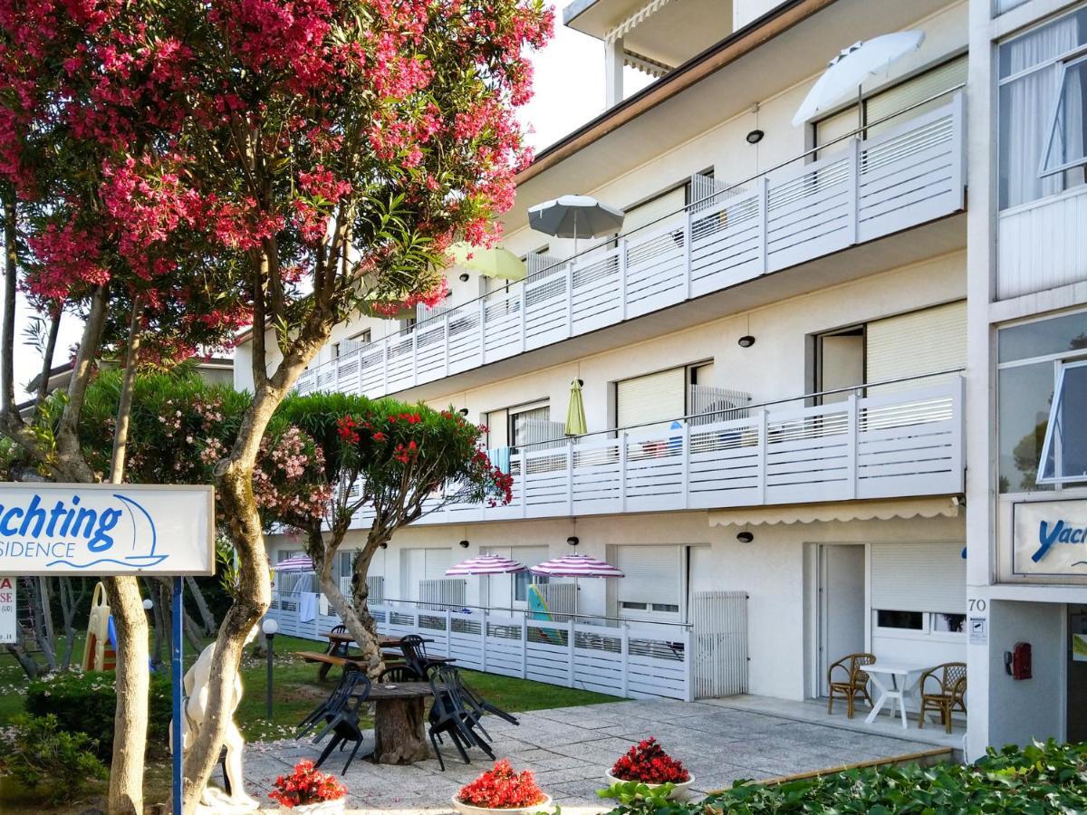Yachting Residence Lignano Sabbiadoro Esterno foto