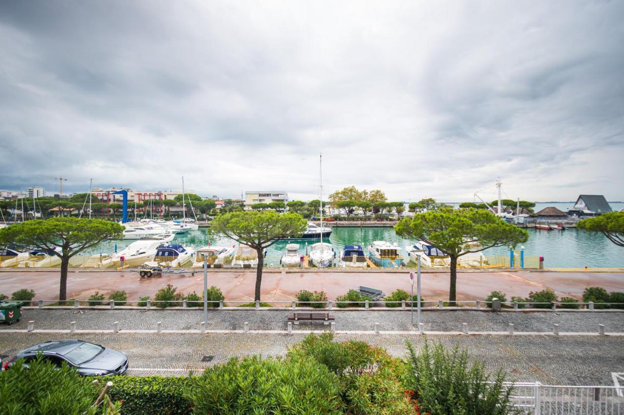 Yachting Residence Lignano Sabbiadoro Esterno foto