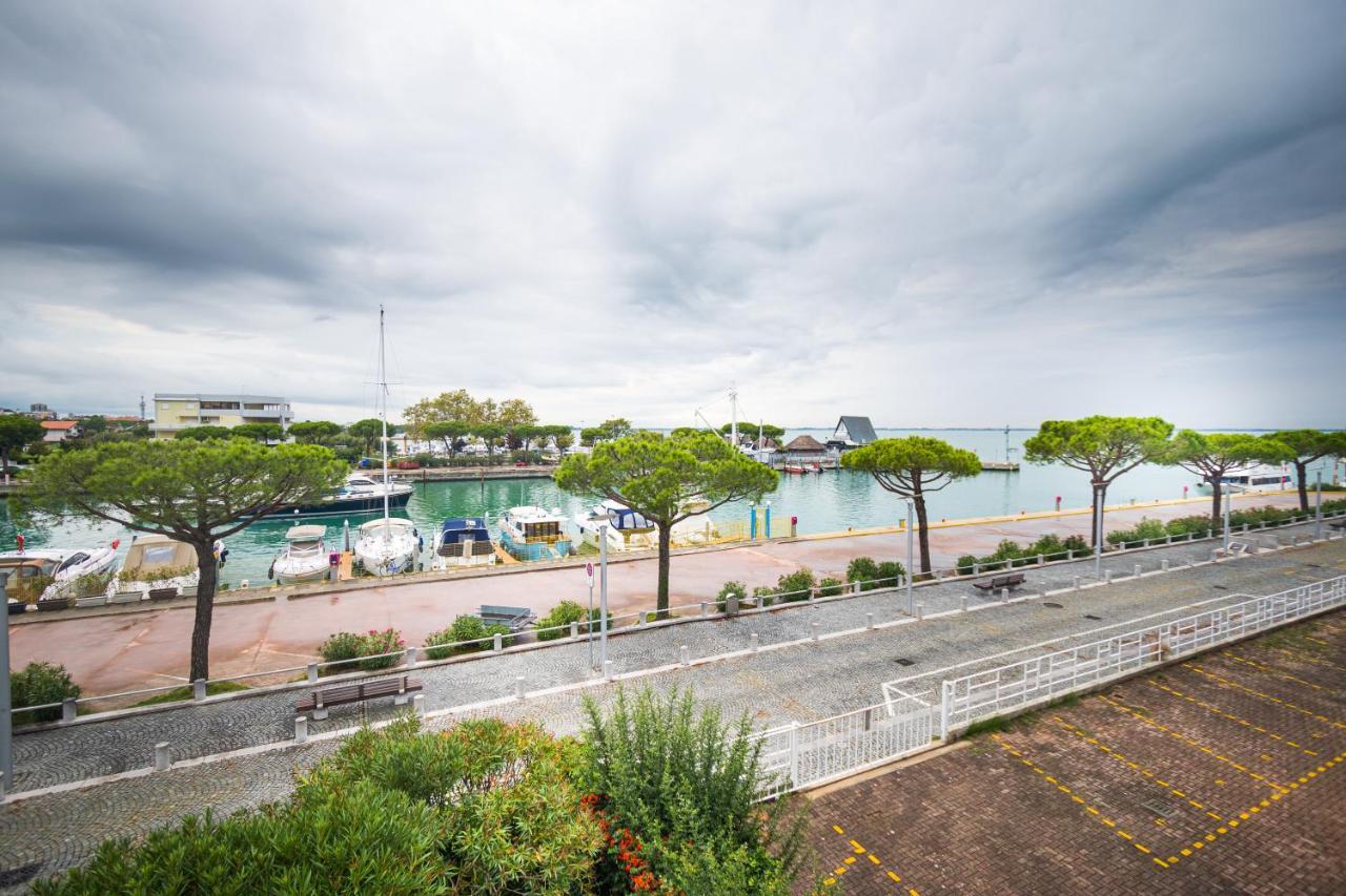 Yachting Residence Lignano Sabbiadoro Esterno foto